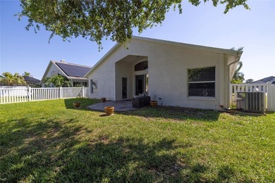 Mrs. Clean lived here!! This beautiful home is ready for its new - photo 35