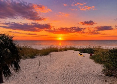 Own one of Treasure Island's rarest beachfront compounds - photo 1