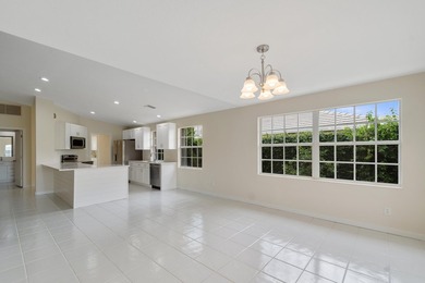 THE HOME YOU'VE BEEN LOOKING FOR!! This beautifully updated - photo 14