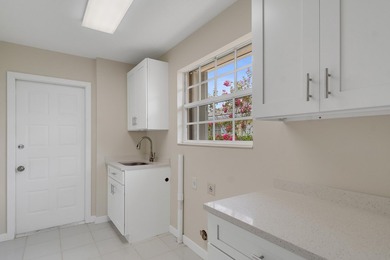 THE HOME YOU'VE BEEN LOOKING FOR!! This beautifully updated - photo 19