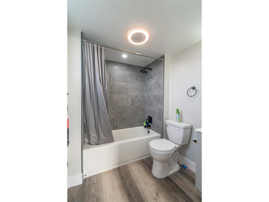 Top floor, corner unit with great water views and sunsets - photo 21