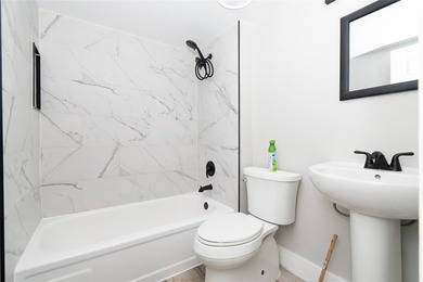 Top floor, corner unit with great water views and sunsets - photo 29