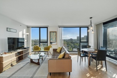 Lake Home For Sale in Montréal (Ville-Marie),