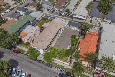 Priced to sell! This well-performing 10-unit building is located - photo 12