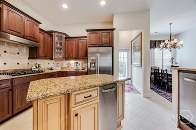 Unparalleled custom finishes, spacious rooms and an open concept - photo 13