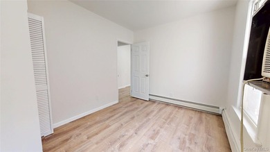 **Fully Renovated 2-Family Home in Jamaica, Queens** Newly - photo 14