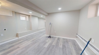 **Fully Renovated 2-Family Home in Jamaica, Queens** Newly - photo 15