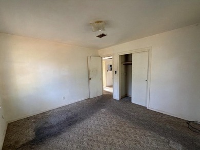 Located just a few miles from the bustling down town area and - photo 19