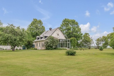 Lake Home For Sale in Lotbinière,