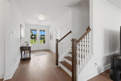 Welcome to Long Hollow Landing, where modern farmhouse design - photo 4