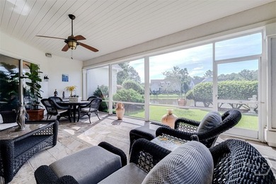 Unparalleled custom finishes, spacious rooms and an open concept - photo 35
