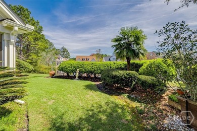 Unparalleled custom finishes, spacious rooms and an open concept - photo 36