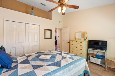 Elegant Villa in Premier 55+ Community situated on a cul-de-sac - photo 4