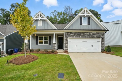 Lake Norman Home Sale Pending in Mooresville North Carolina