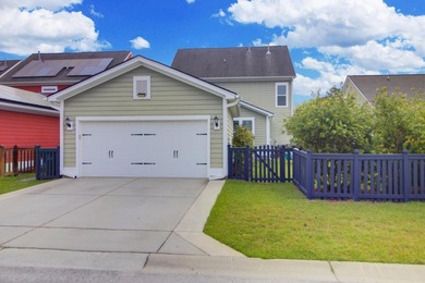 Experience classic Lowcountry living in this freshly-repainted - photo 38
