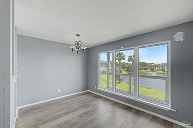Beautiful 2 bedroom, 2 bath waterfront condo in Gulf Breeze - photo 9