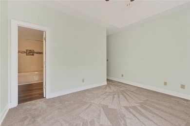 WELCOME to your new LAKE HARTWELL home! This beautiful home has - photo 15
