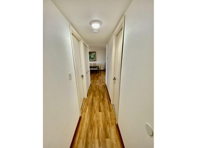 2 Bedroom 2 Bath 2 balconies, water front with a nice view, 2