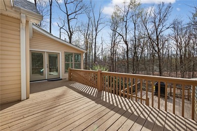 WELCOME to your new LAKE HARTWELL home! This beautiful home has - photo 30