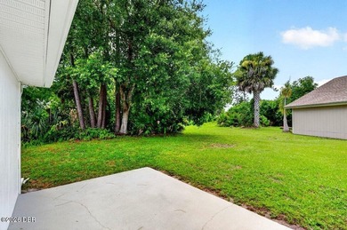 This inviting 3-bedroom, 2.5-bath home sits in the sought-after - photo 48