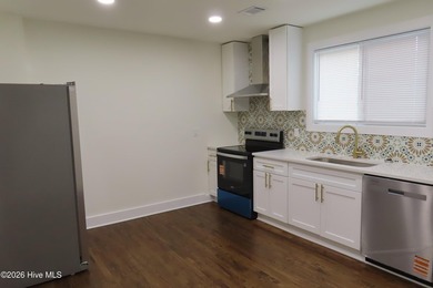 Looking or the charm of an older home with the modern - photo 6