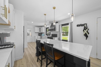 If you're looking for an affordable, move in ready home in Lake - photo 6
