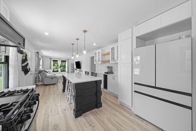 If you're looking for an affordable, move in ready home in Lake - photo 8