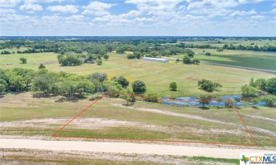 Lake Acreage For Sale in Shiner, Texas