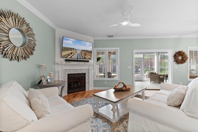 A private coastal retreat where thoughtful design, flexible - photo 14