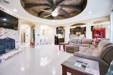 Step into this stunning 4-bedroom, 2-bathroom home with over 2 - photo 14