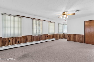 This sought-after Lakeview model is ready and waiting for its - photo 15