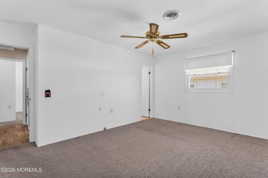 This sought-after Lakeview model is ready and waiting for its - photo 19