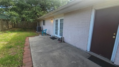 Charming three-bedroom brick home with a brand-new roof in 2025 - photo 20