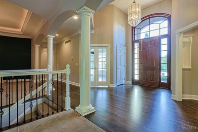 Custom built brick & stone ranch on cul-de-sac in one of Mason's - photo 4