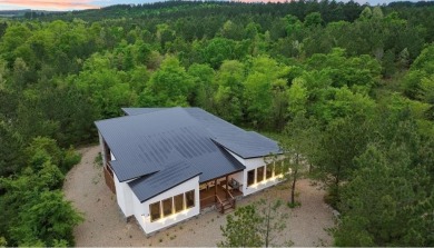 Broken Bow Lake Home For Sale in Broken Bow Oklahoma