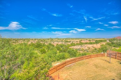 Step into this stunning 4-bedroom, 2-bathroom home with over 2 - photo 34