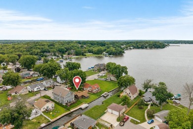 Lake life is calling! Nestled just a few homes down the channel - photo 10