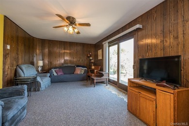 Splanch in the exclusive Madison development with great water - photo 5