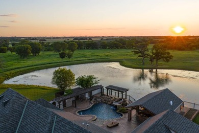 Set behind a gated entrance just outside Duncan, Oklahoma, The - photo 8