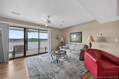 Life at Lake of the Ozarks is calling with this Gorgeous Condo - photo 13