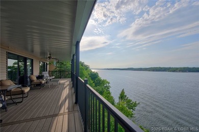 Life at Lake of the Ozarks is calling with this Gorgeous Condo - photo 17