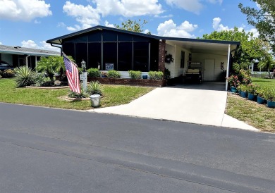 (private lake, pond, creek) Home For Sale in N. Fort Myers Florida