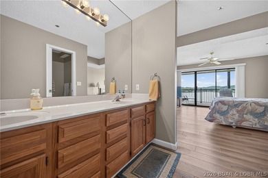 Life at Lake of the Ozarks is calling with this Gorgeous Condo - photo 25