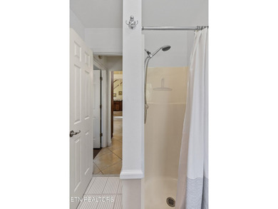 Looking for a home you can buy with zero down? This charming - photo 27