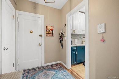 Welcome to Wellington Court, a well-maintained cooperative - photo 7