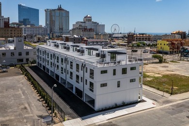Perfectly positioned on the coveted beach block of Atlantic - photo 46