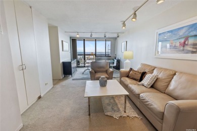  Condo For Sale in Bayside New York