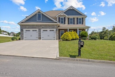 Boone Lake Home For Sale in Piney Flats Tennessee