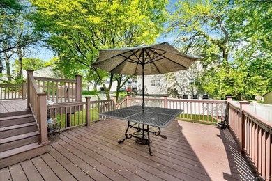 Beautifully maintained home offering the perfect blend of - photo 5