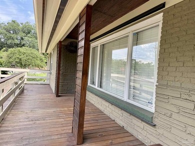 Just north of the highly desirable East Hill neighborhood and a - photo 5